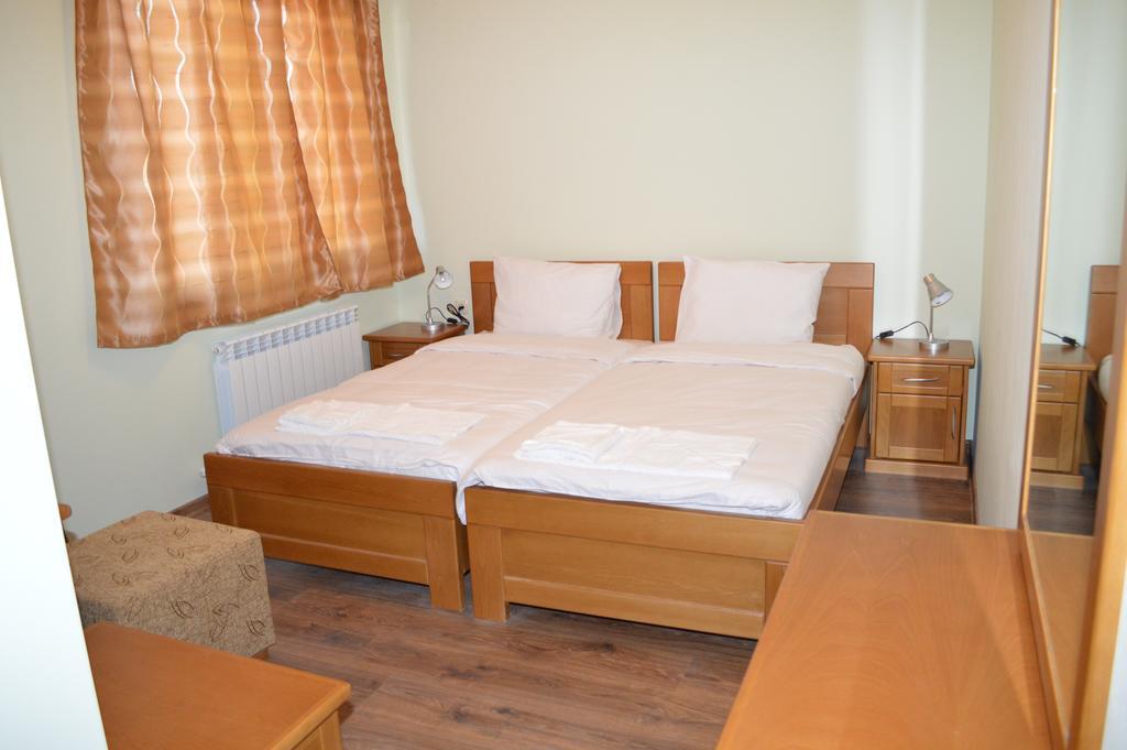 De-Yan Guest House Oreshak  Zimmer foto